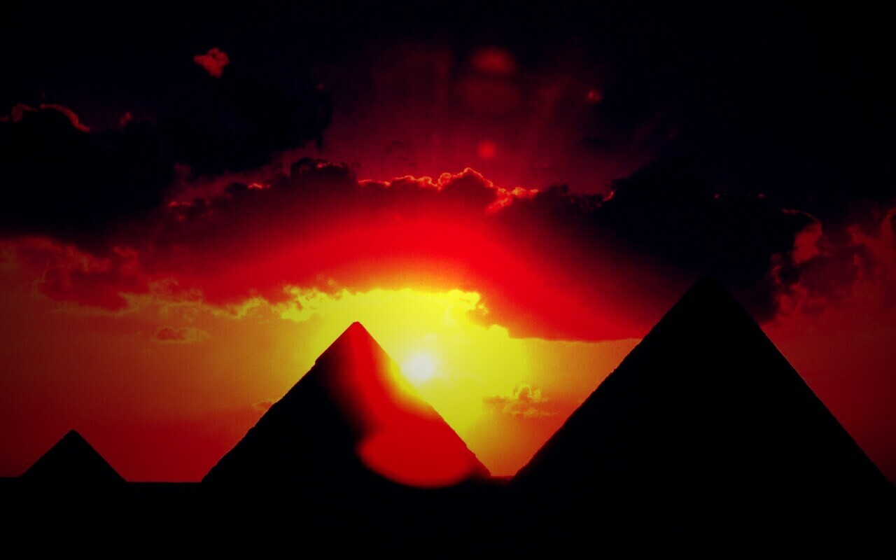 Египетские пирамиды на закате обои