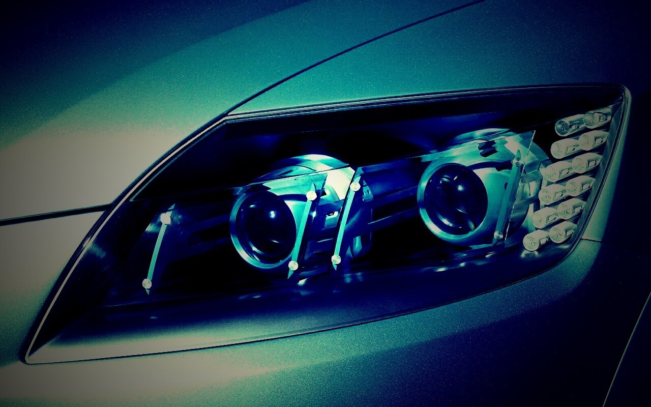 Глазастая фара обои