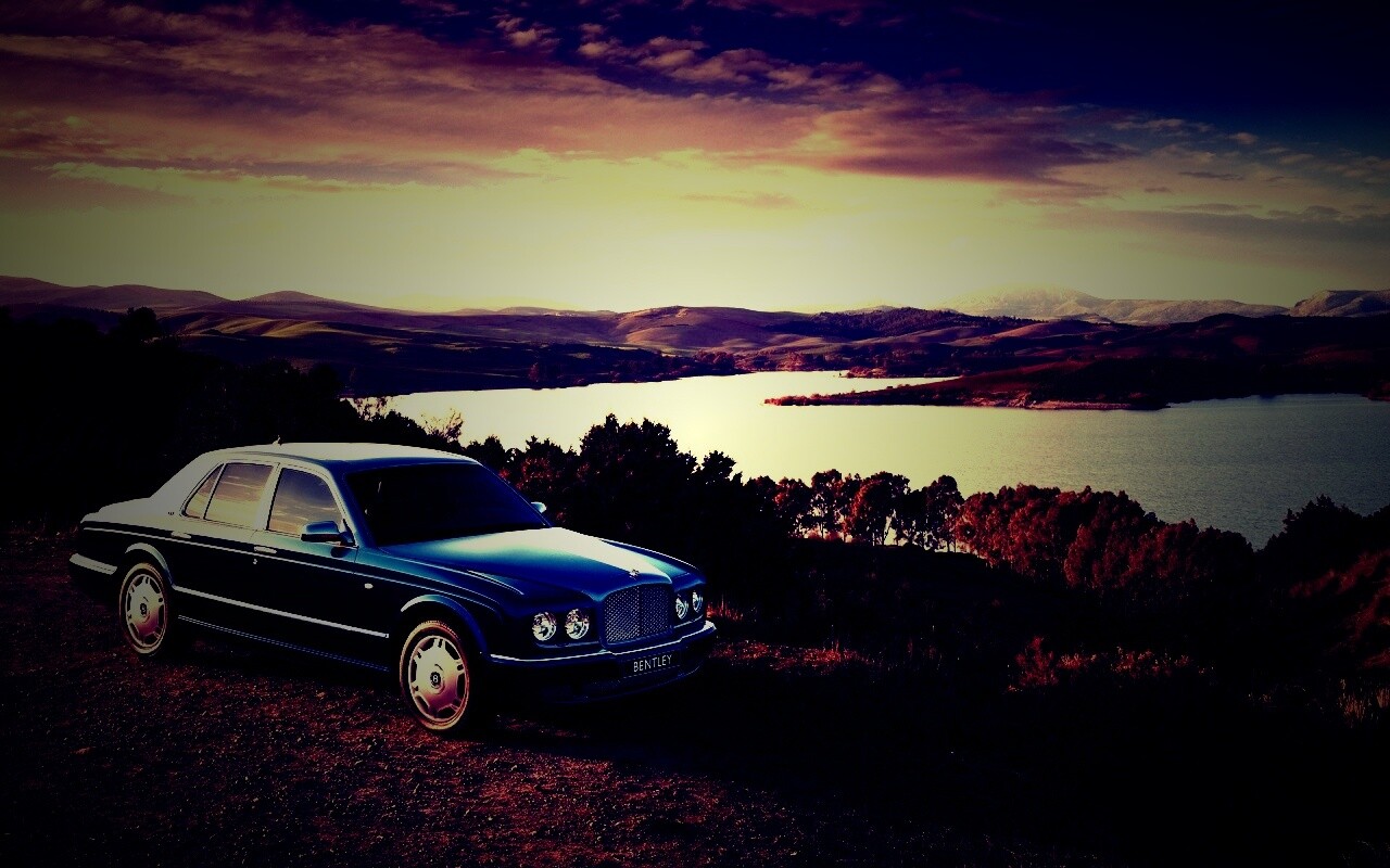 Бентли на природе обои