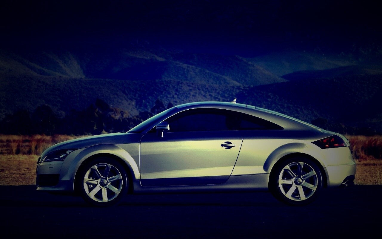 Трехдверный ауди обои