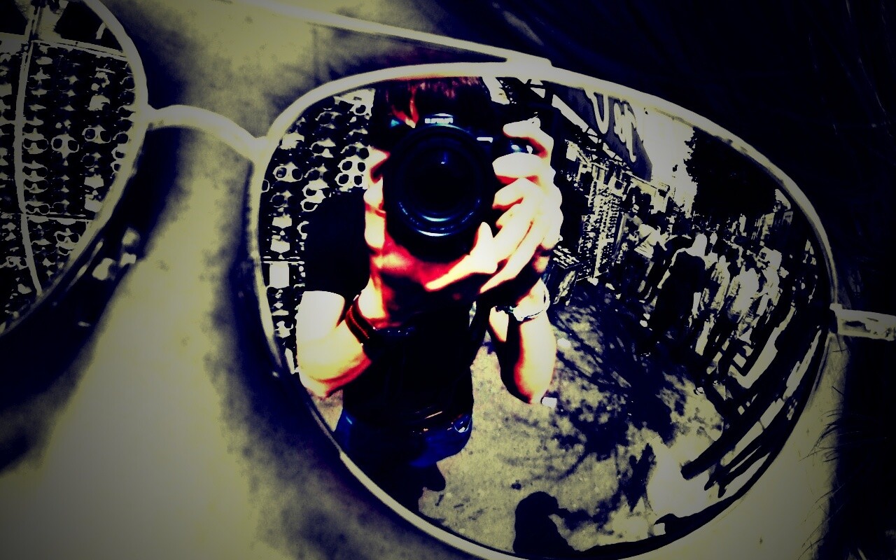 В очках обои