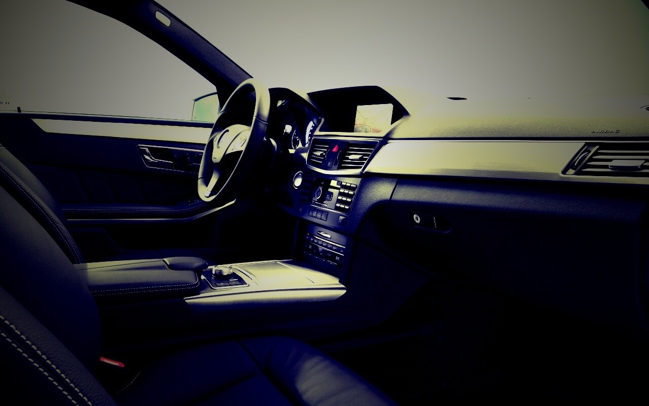 Салон мерседеса обои