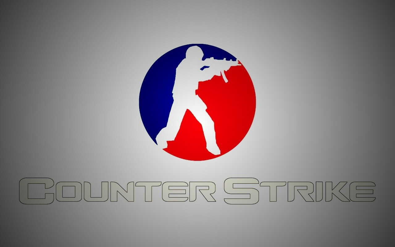 Логотип Counter Strike на белом фоне обои