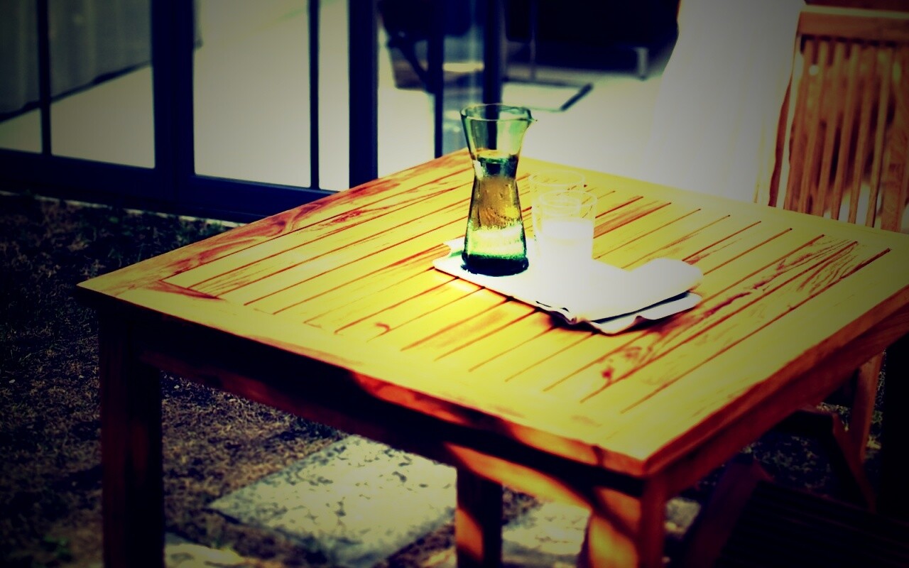 Фужер с водой обои