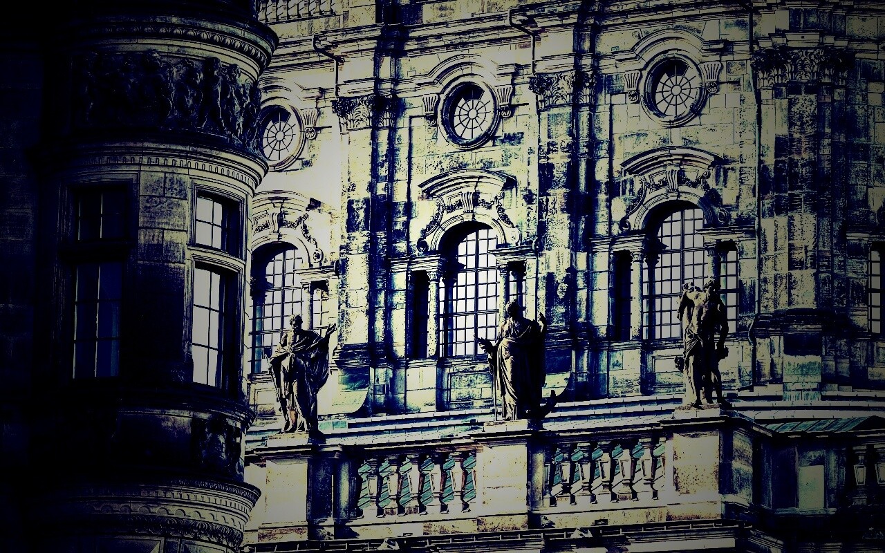 Hofkirche в Дрездене обои