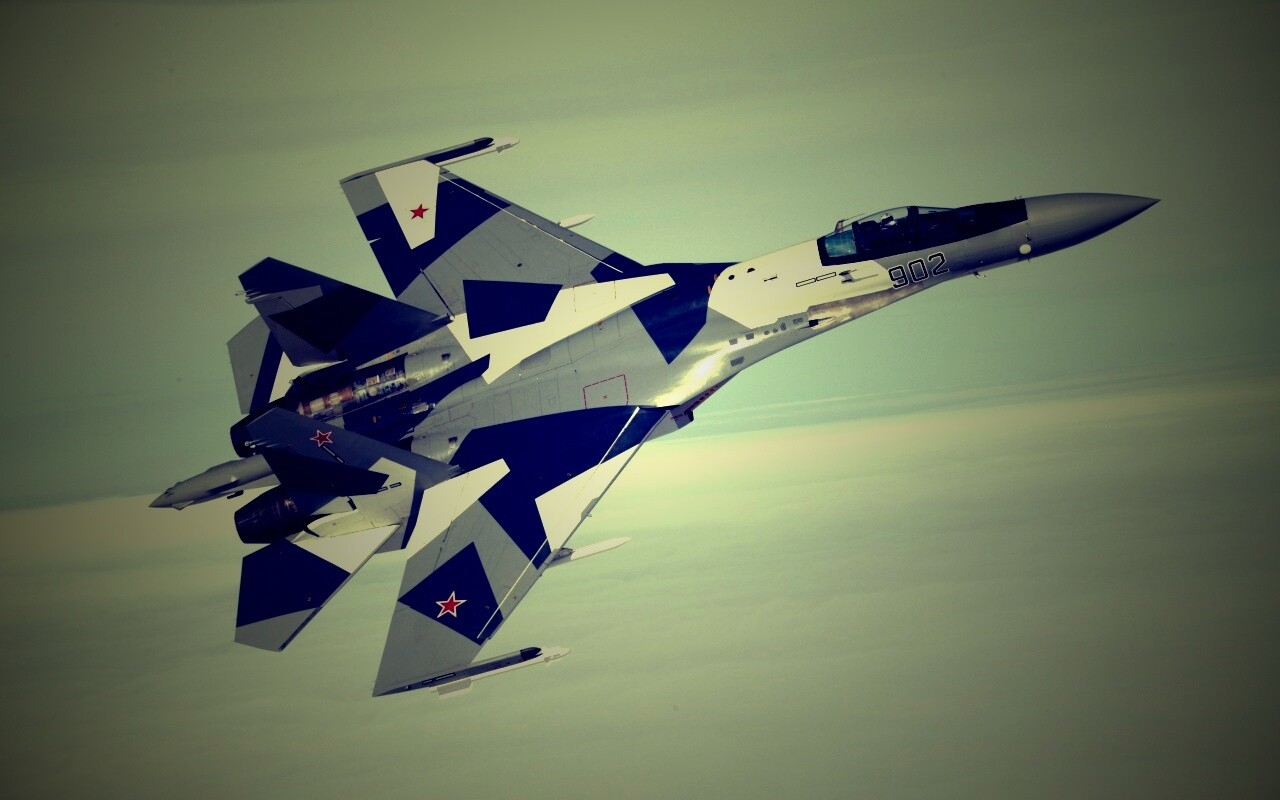 Полёт истребителя обои