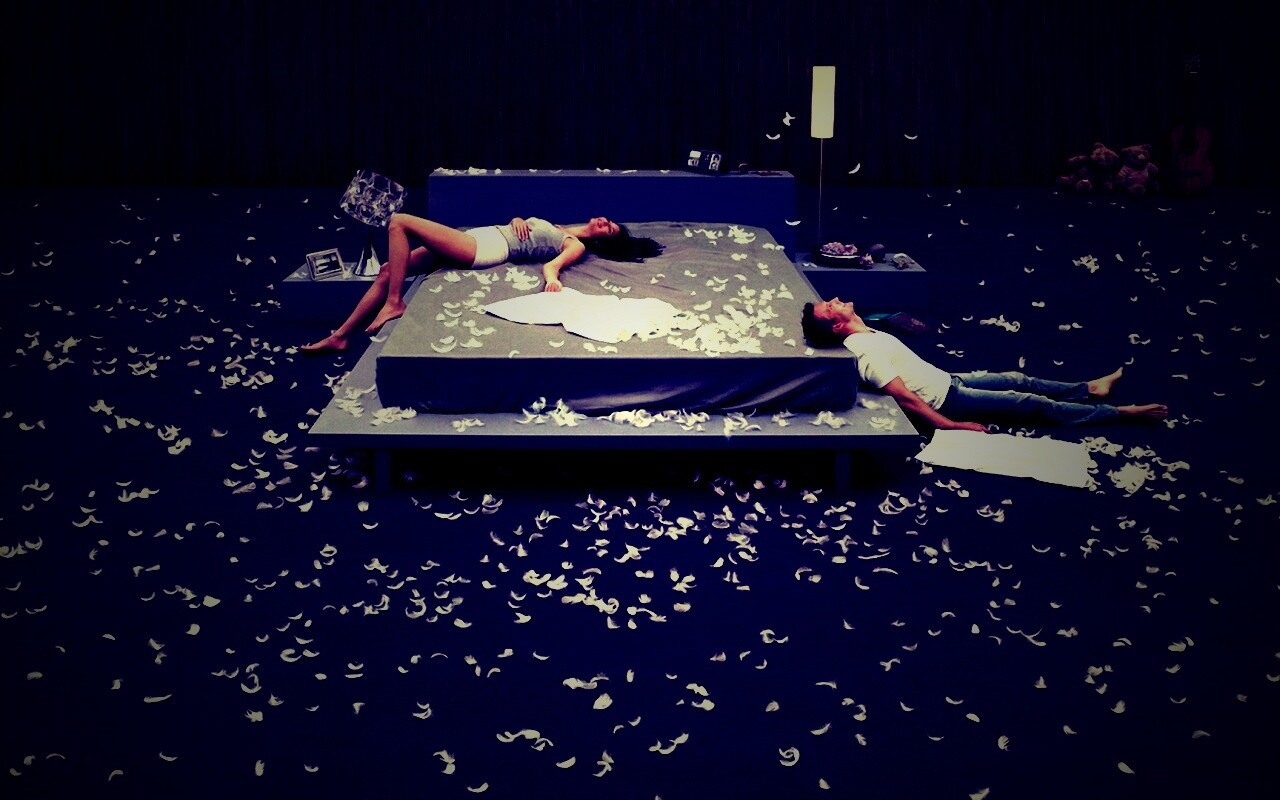 На поле брани.. подушками обои