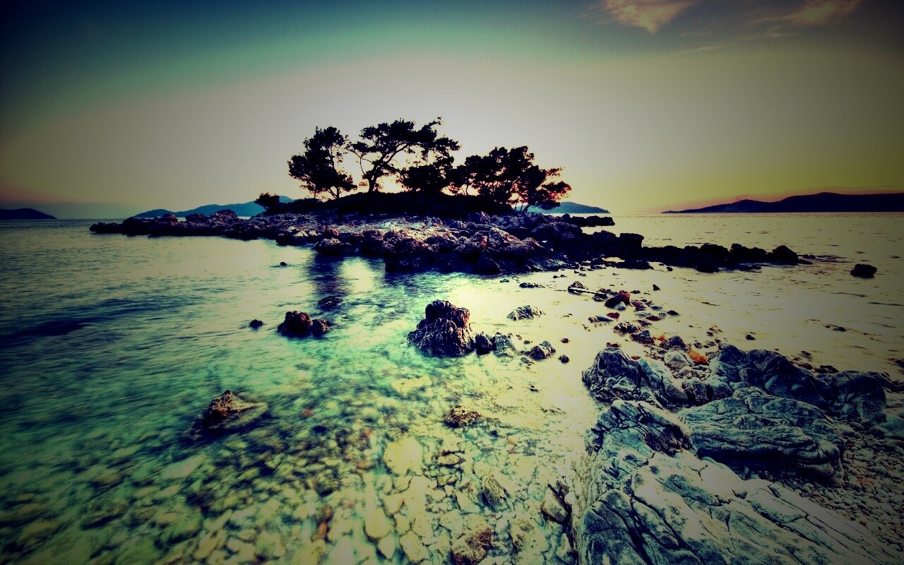 Каменный остров обои