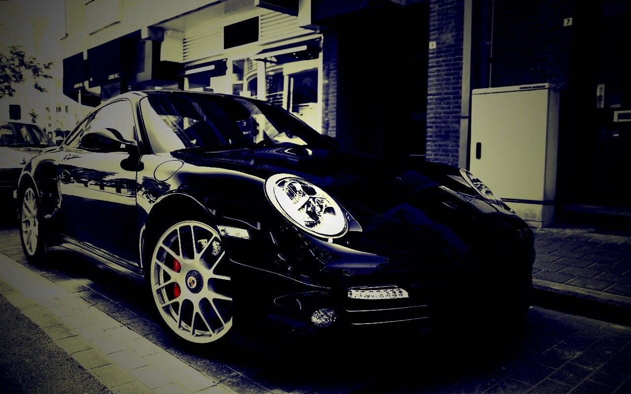 Чёрно-белое фото Porsche обои
