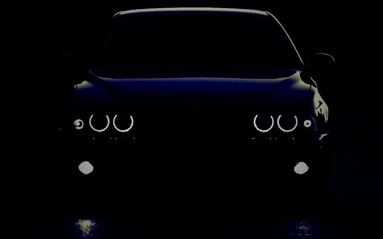 Чёрный BMW обои