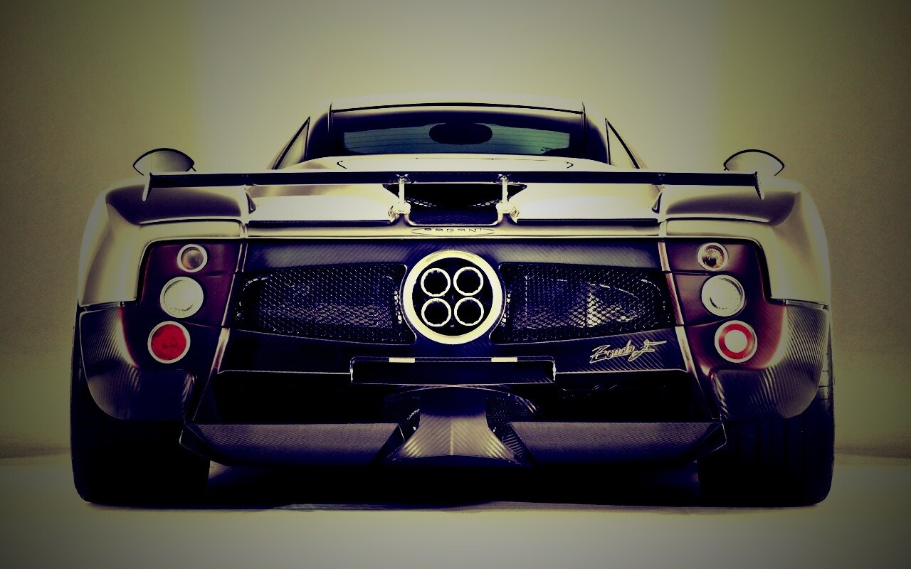 Pagani Zonda сзади обои