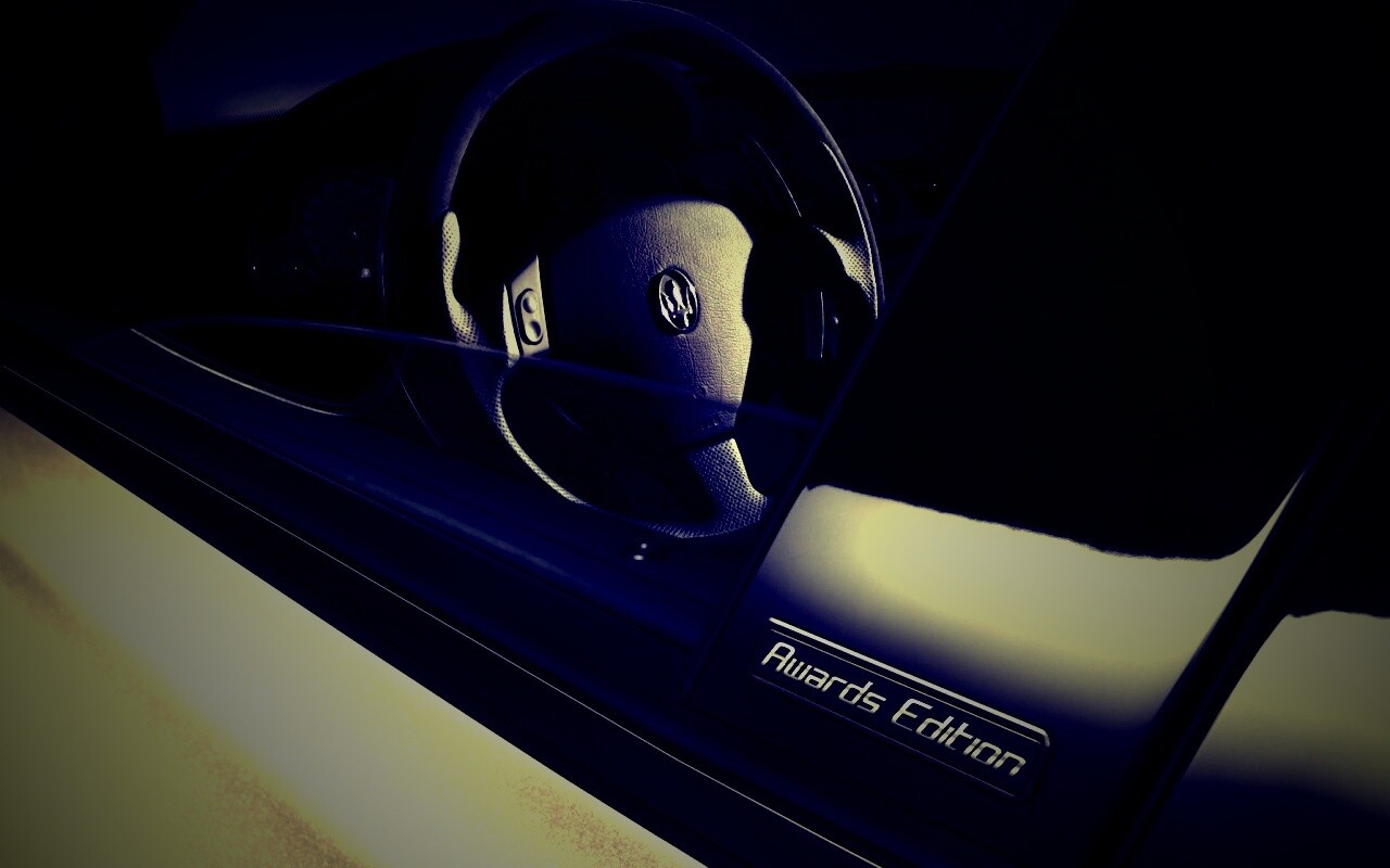 Борт maserati обои