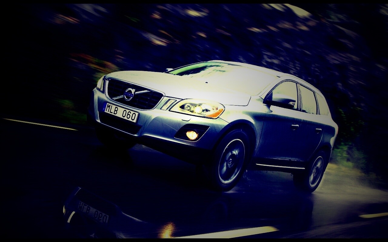 Кроссовер Вольво обои