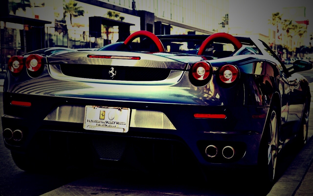 Феррари из Беверли Хиллс обои