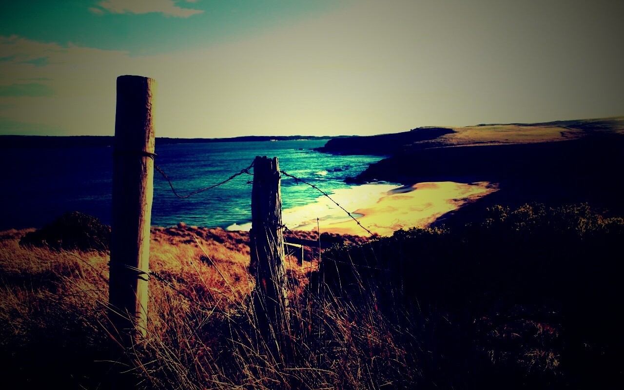 Пляж на озере обои