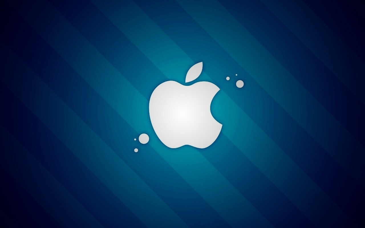 Логотип Apple на фоне голубых полос обои