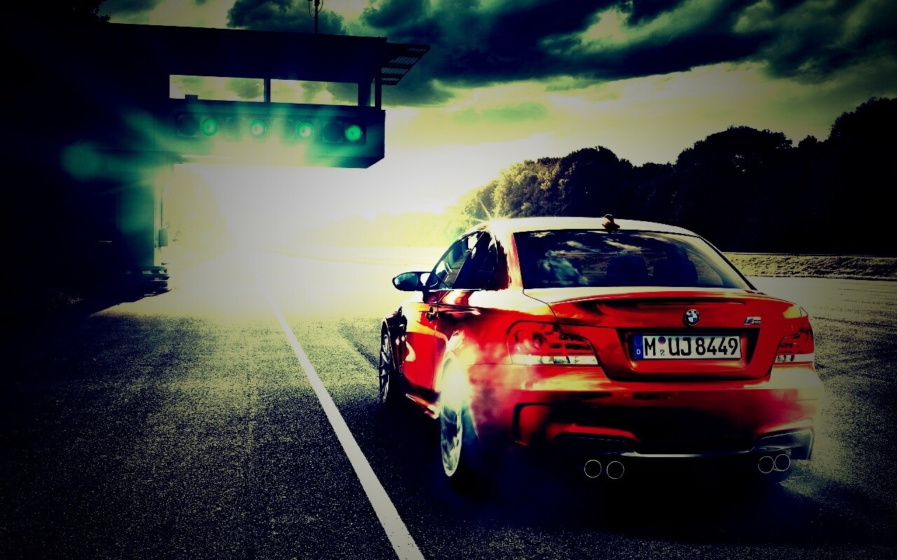 Оранжевый BMW серии M обои