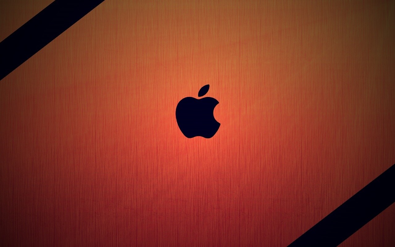 Apple на деревянном покрытие обои