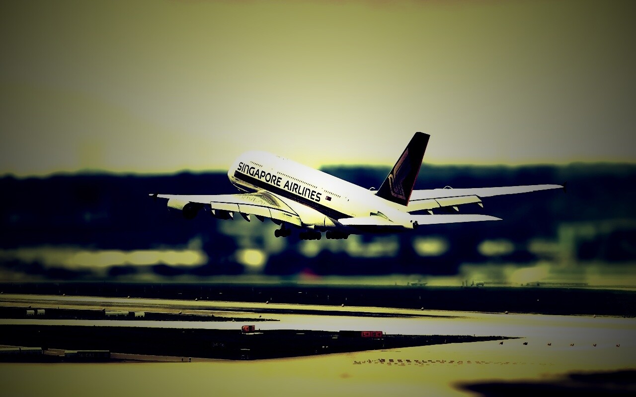 Взлет гражданского самолета обои