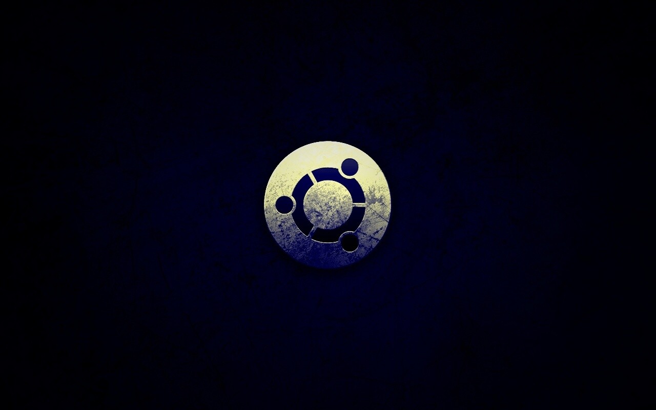 Логотип убунту из металла обои