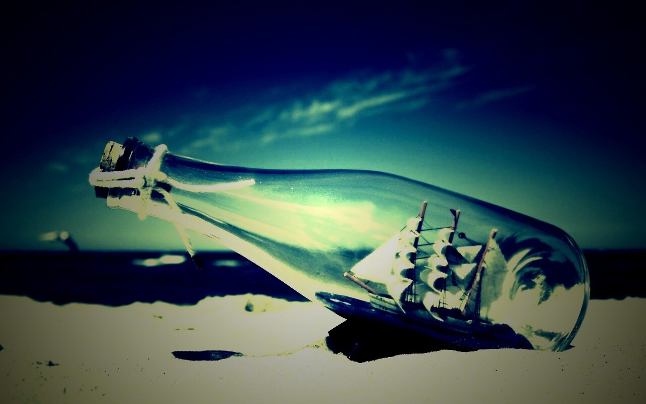 Парусник в бутылке обои