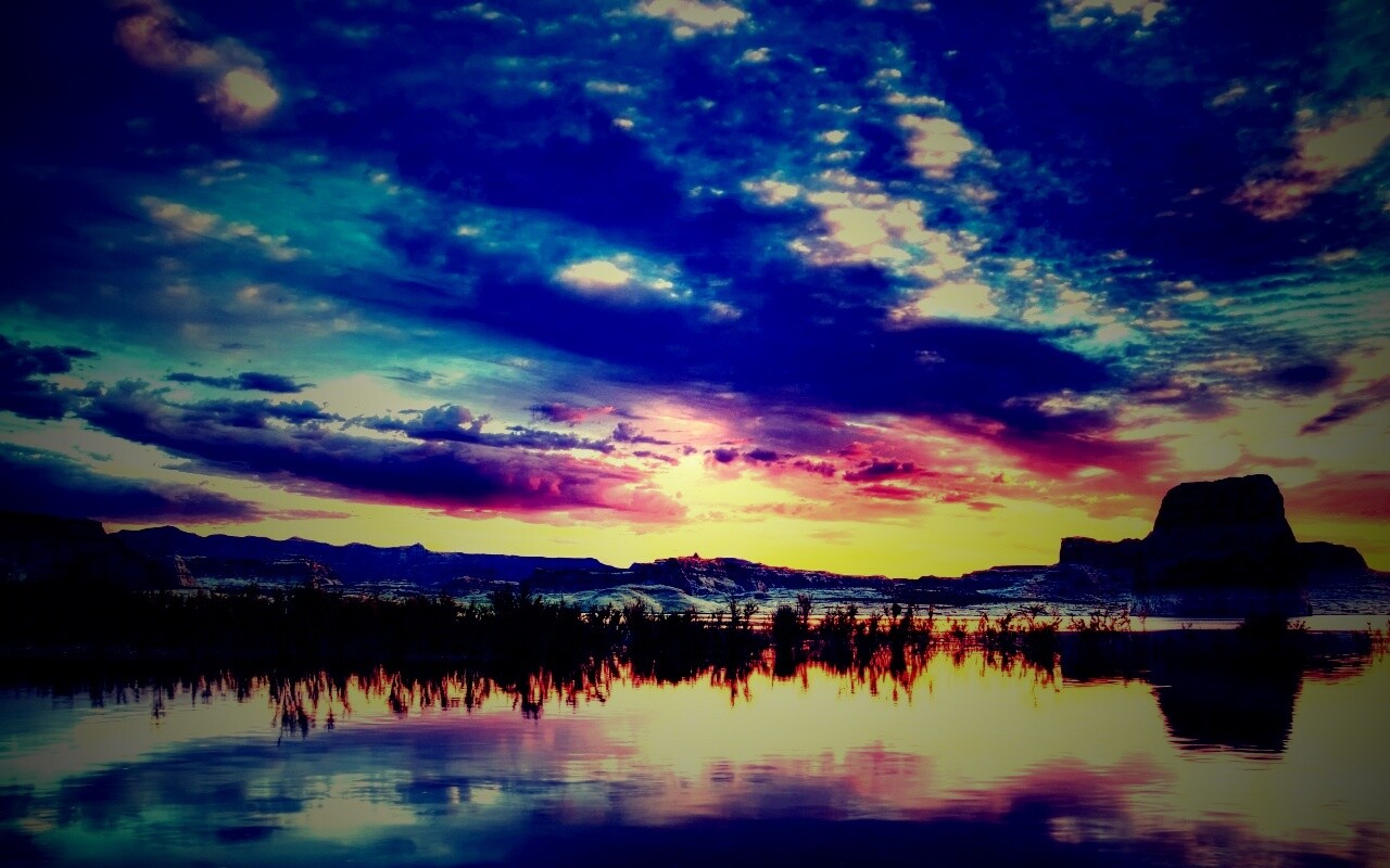 Горное озеро обои