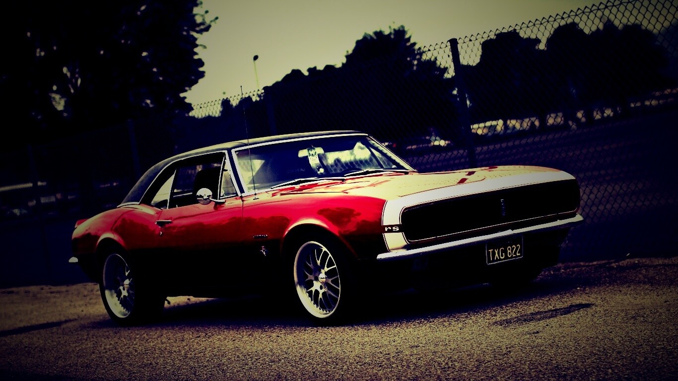 Красный монстор обои