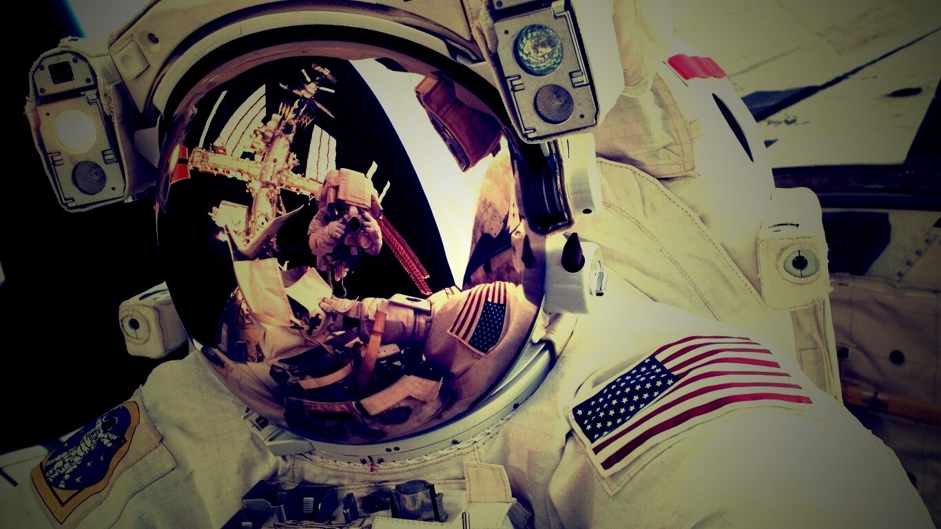 Фото в открытом космосе обои