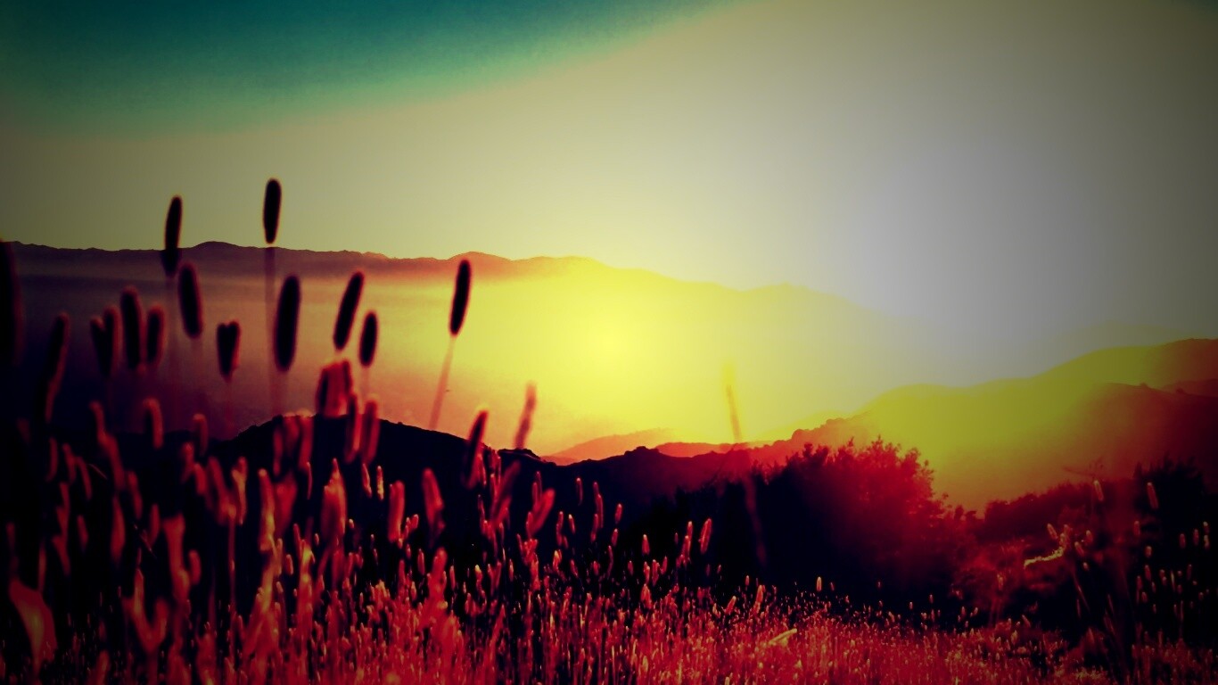 Восход над холмами обои