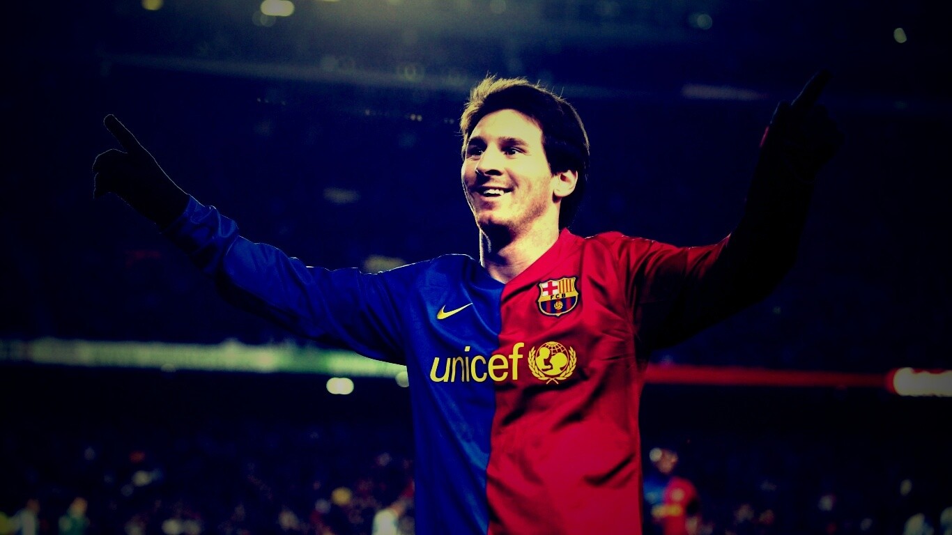 Месси на поле обои