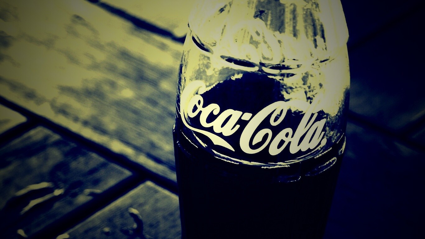 Бутылка Coca-Cola обои