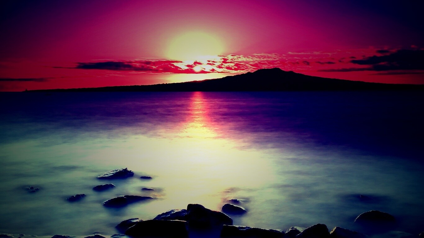 Восход над озером обои