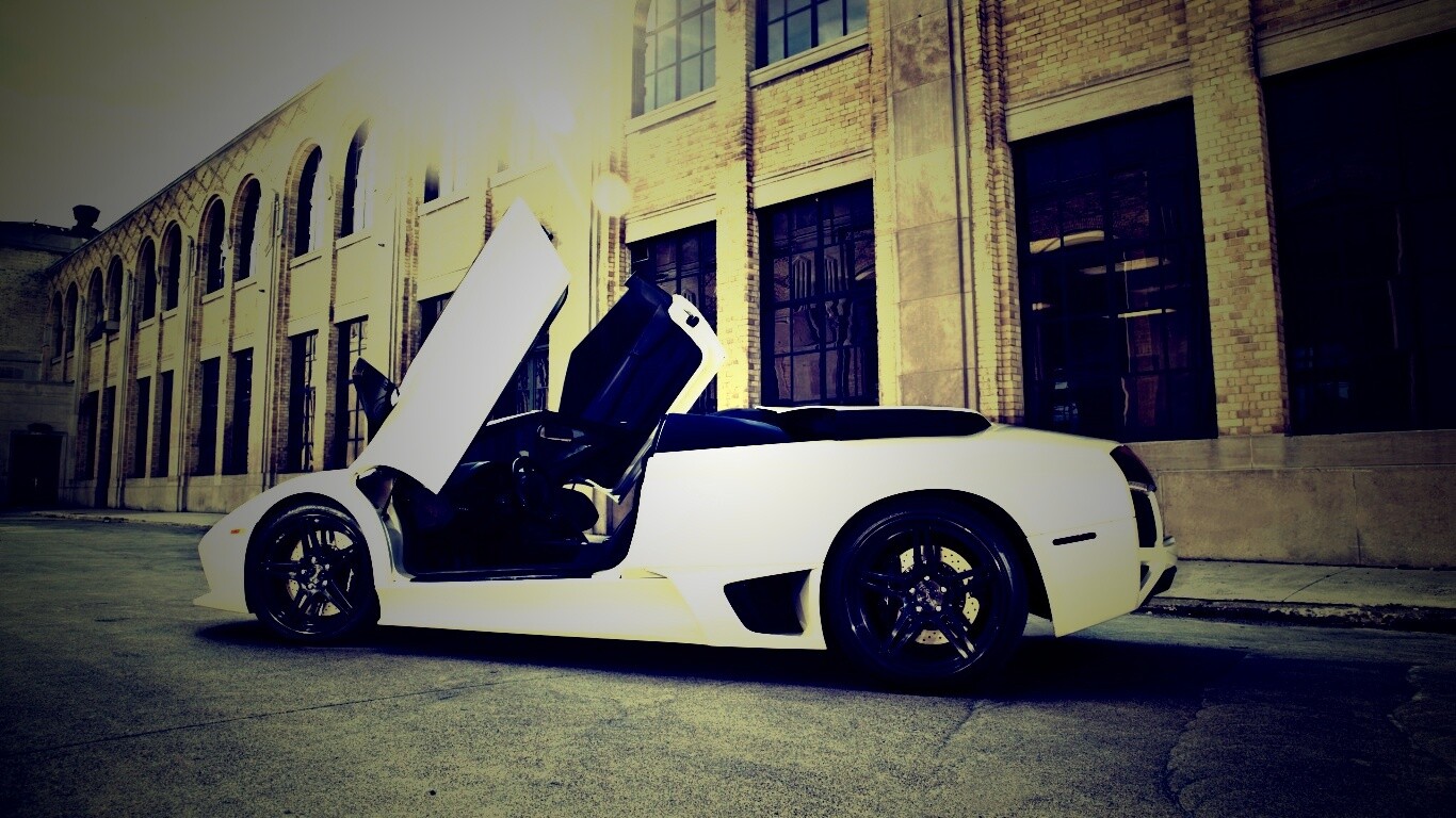 Белая Ламборгини Мурсьелаго обои