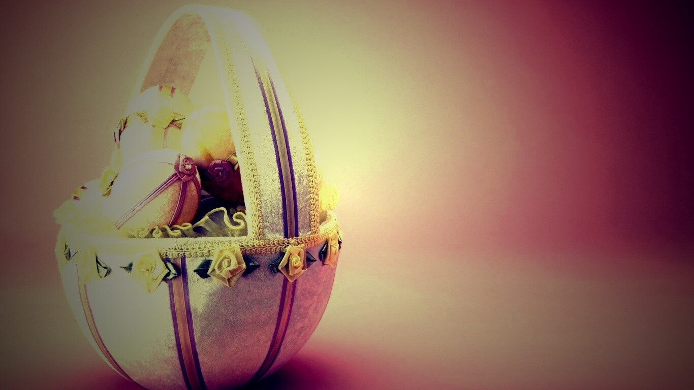 Пасхальная корзина с яйцами обои