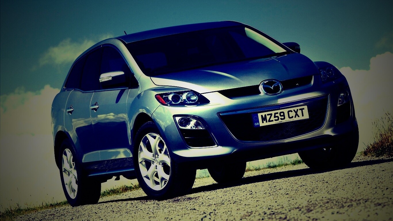 Кроссовер Mazda обои
