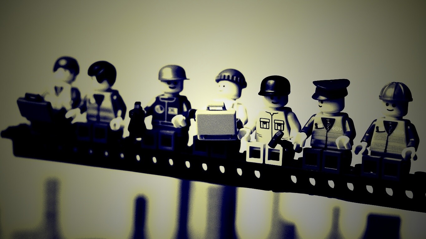 Lego строители обедают на балке обои