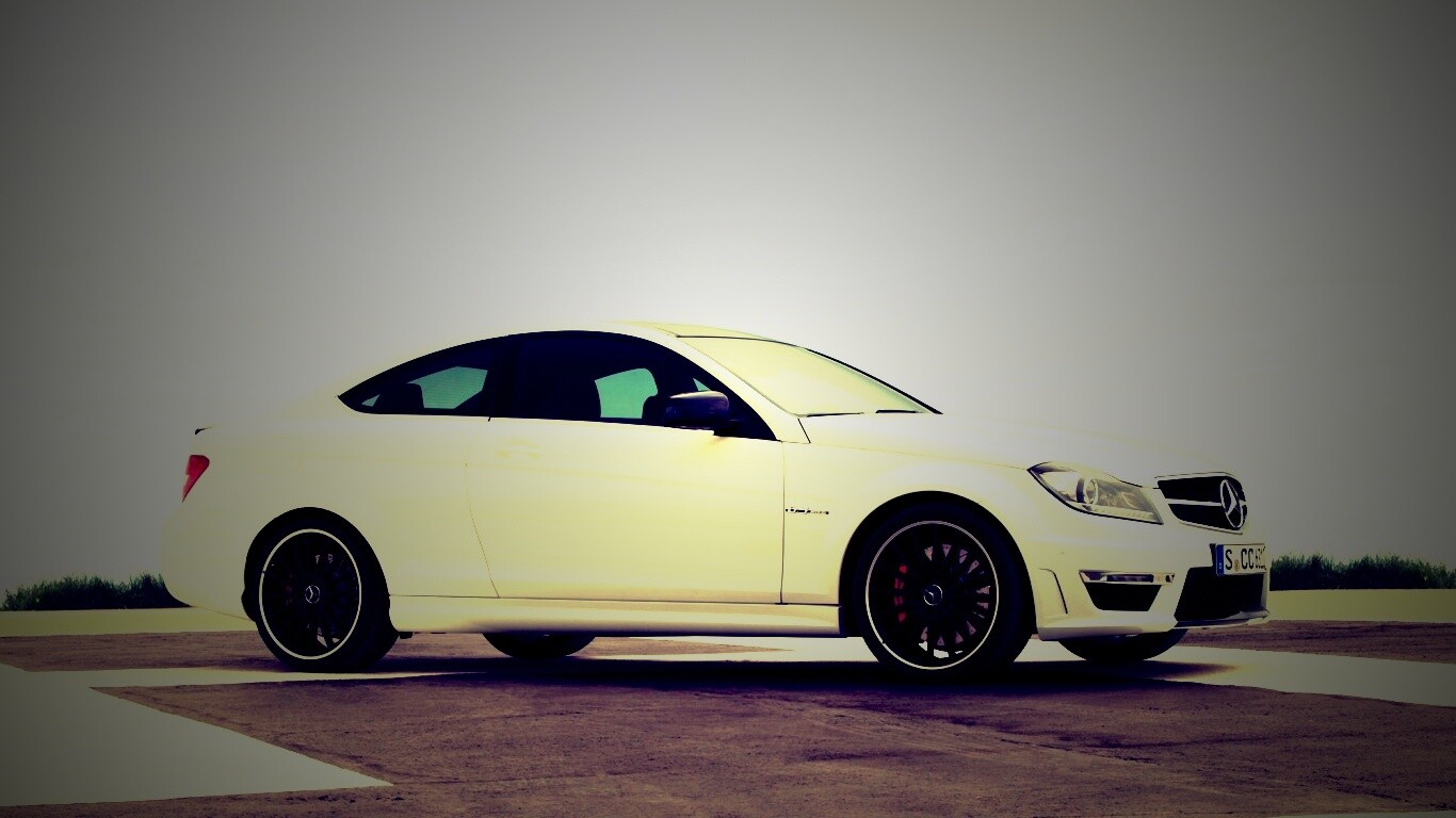 Mecedes C63 обои