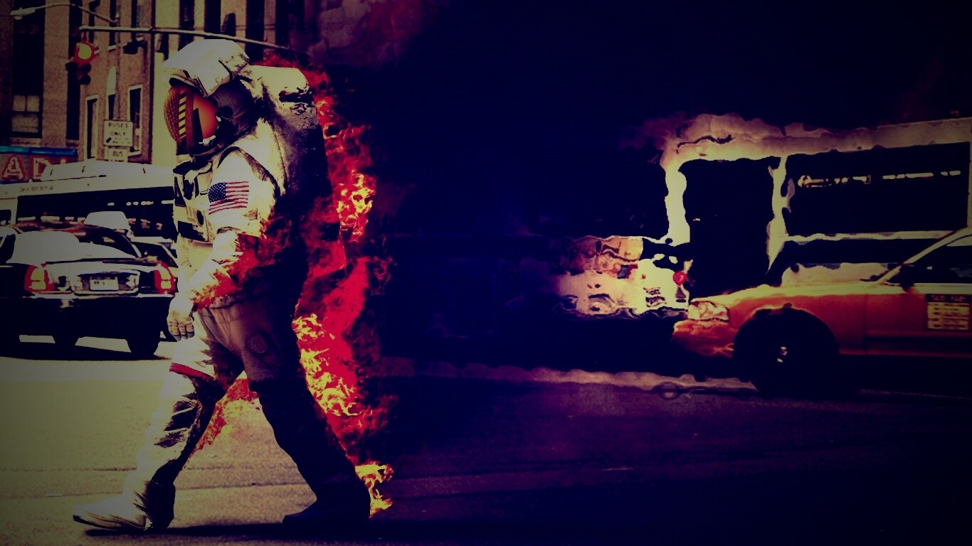 Астронавт в огне обои