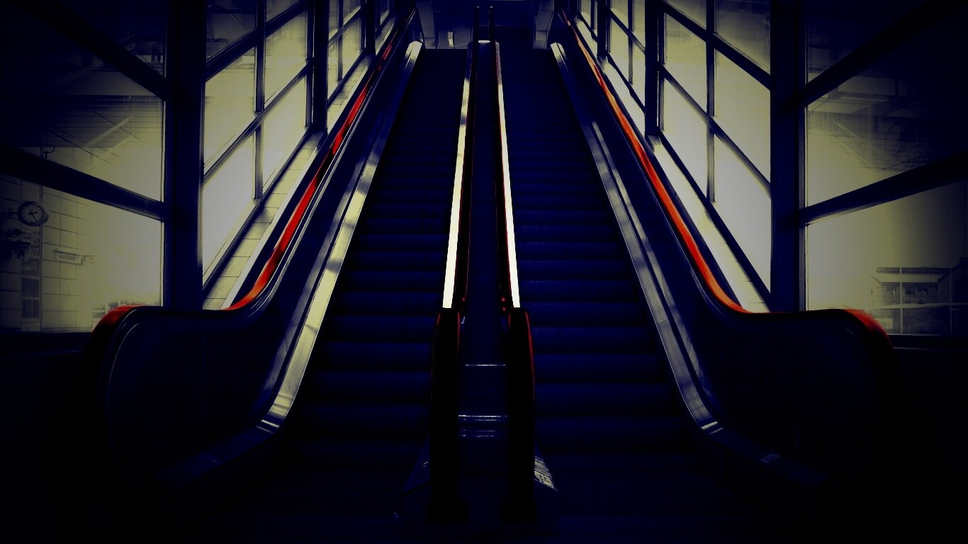 Эскалаторы снизу обои
