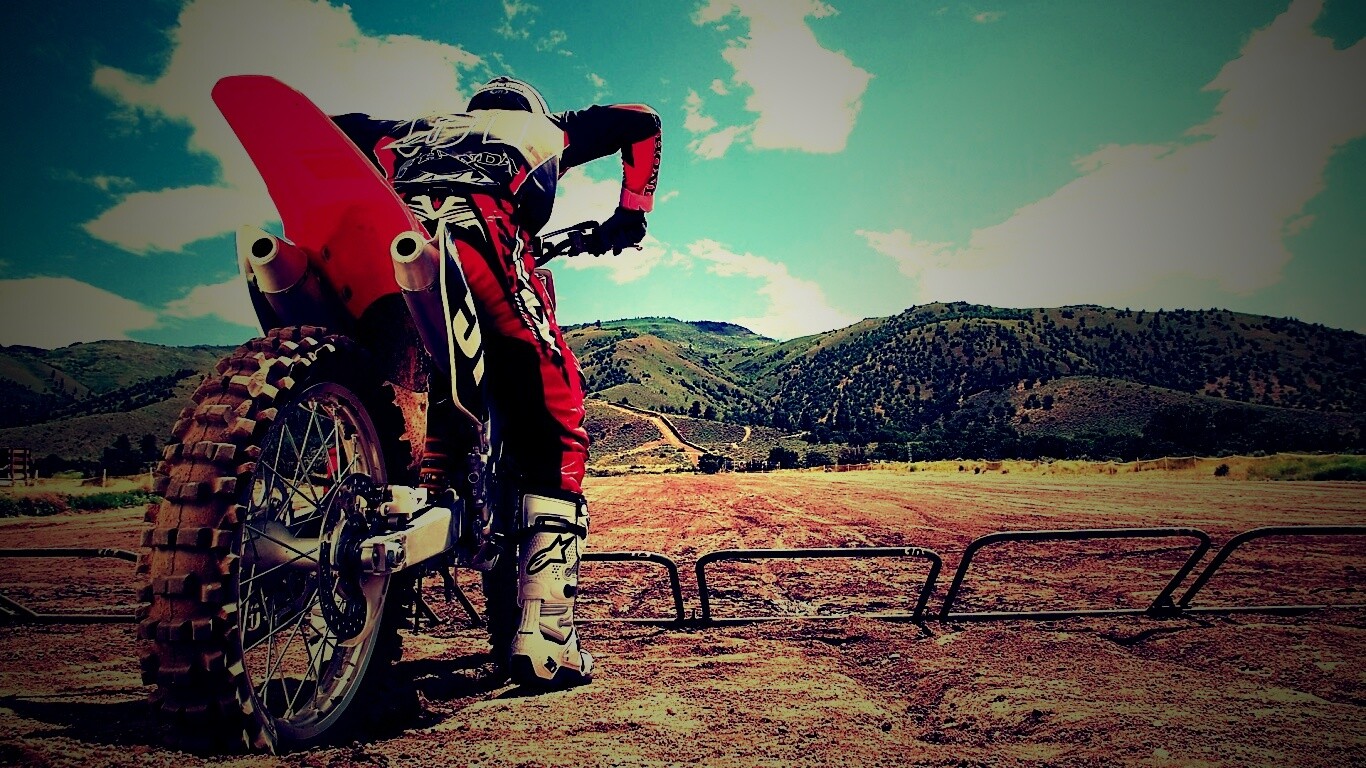 Спортивный мотоцикл обои