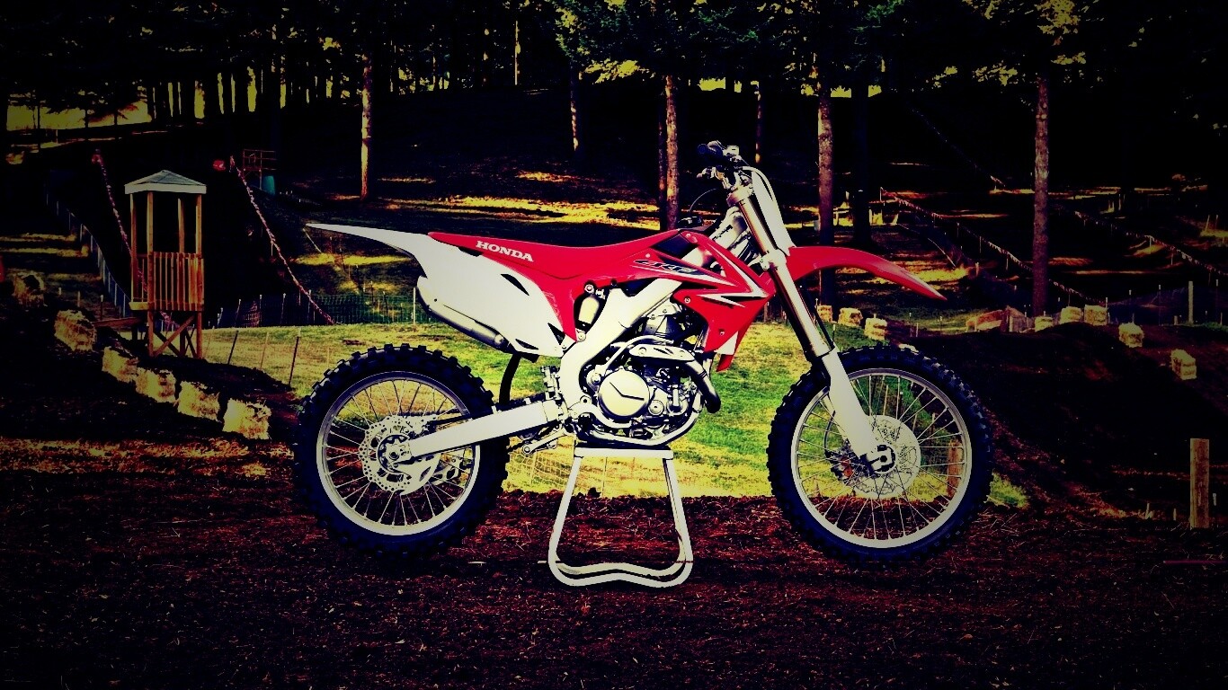 Раллийный байк обои