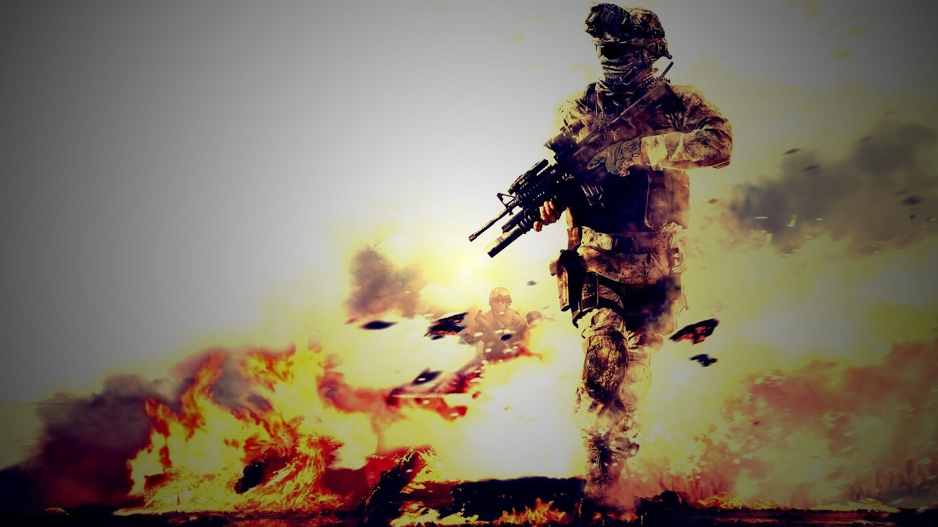 Солдат на фоне огня обои