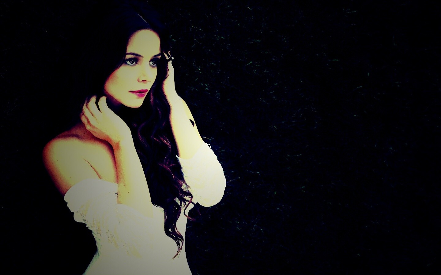 В белом платье обои