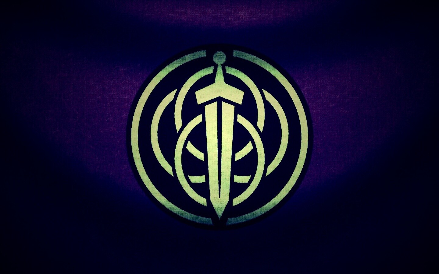 Меч на фоне колец обои