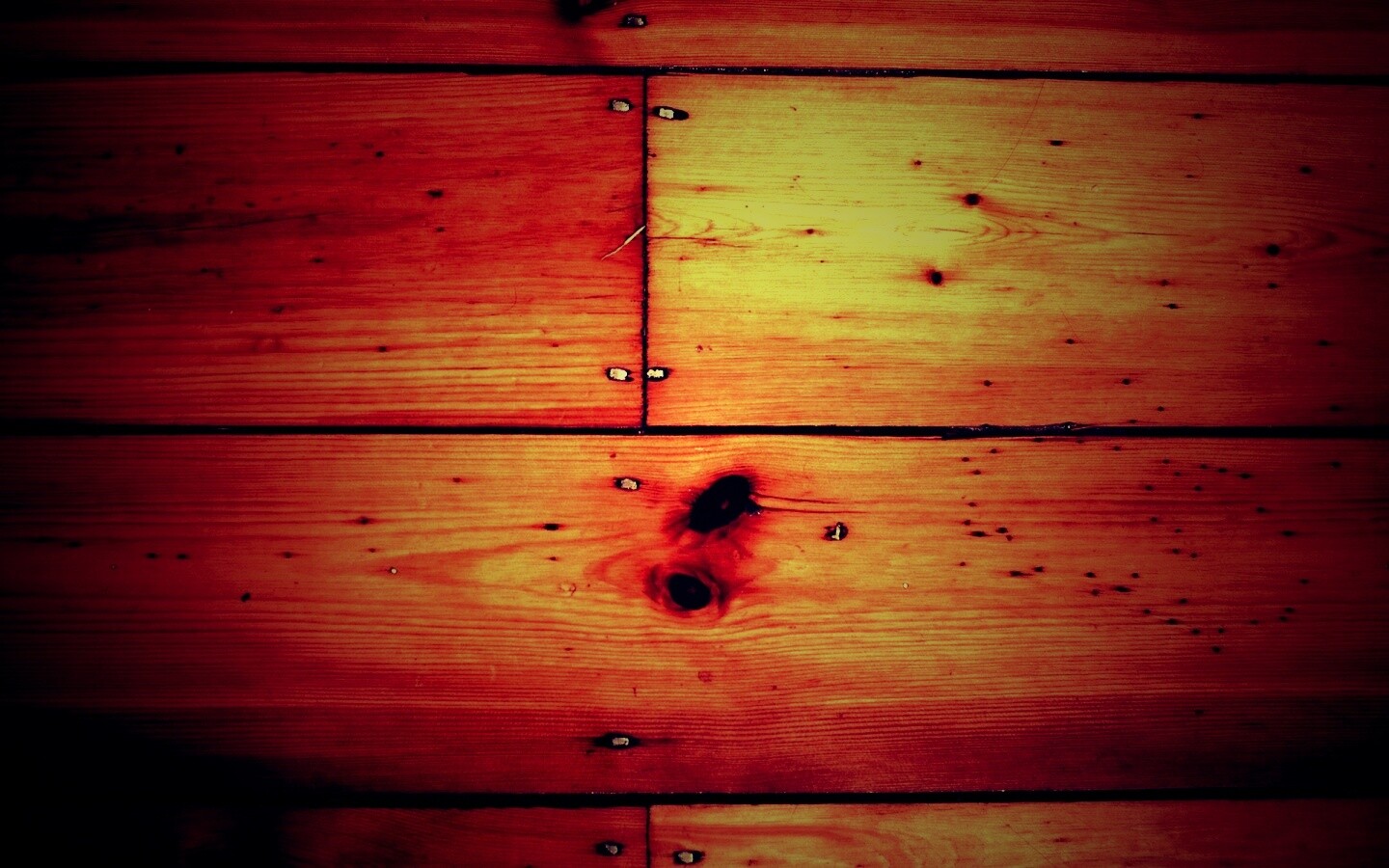 Доски с гвоздями обои