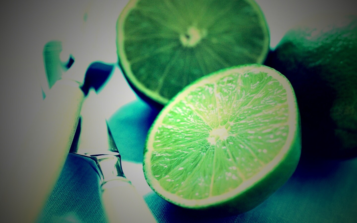 Нож, вилка и лайм обои