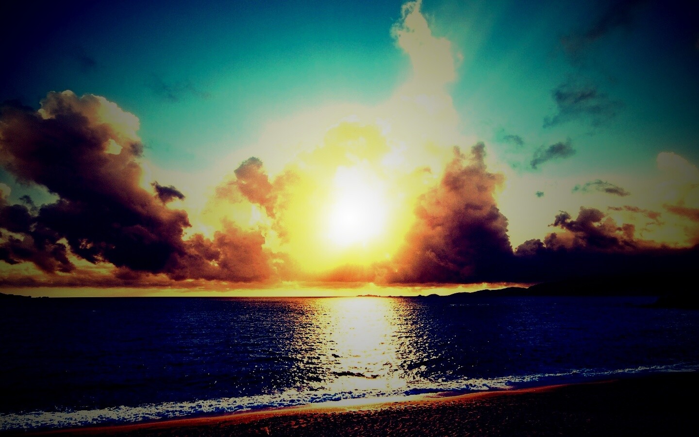 Солнечный пляж обои