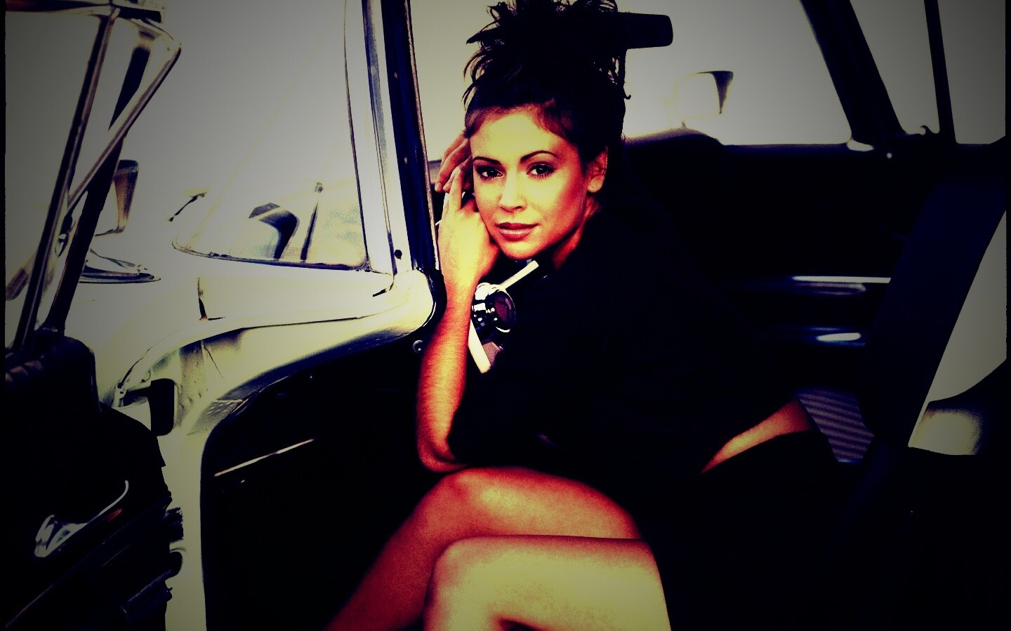 Алиса Милано обои