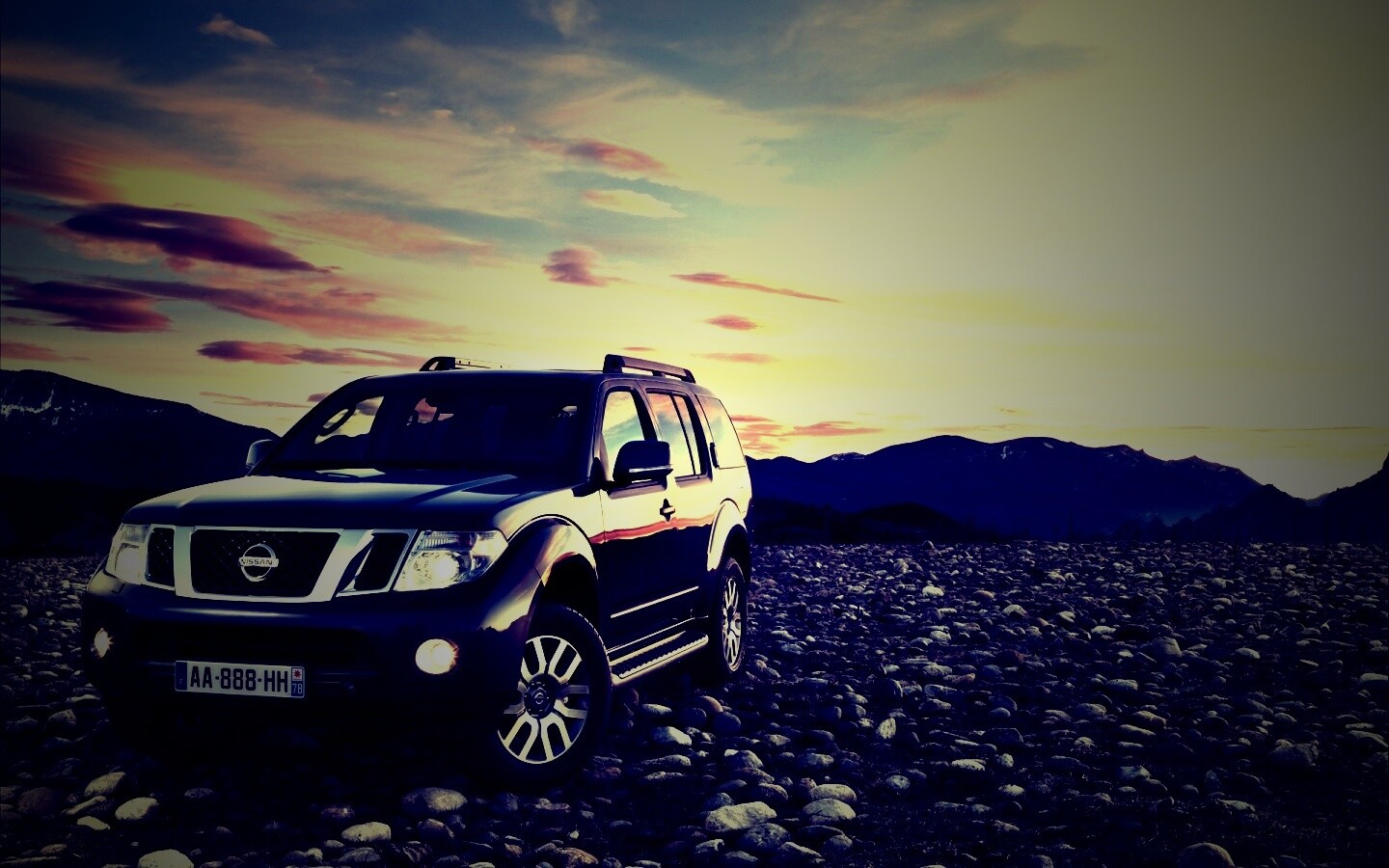 Nissan Pathfinder обои