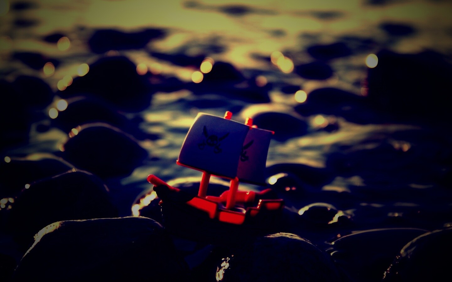 Пиратский корабль на мели обои